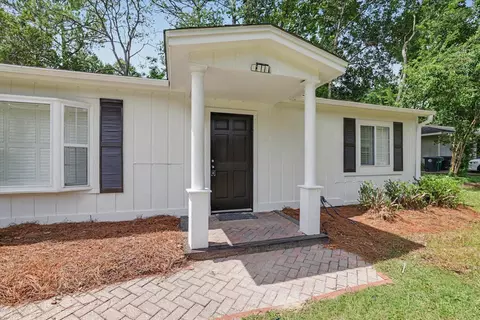 6842 Donerail Trl, Tallahassee, FL 32309