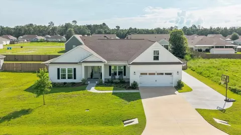 51 Shelby Dr, Crawfordville, FL 32327