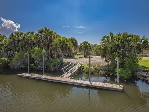 15 Southside Dr, Crawfordville, FL 32327