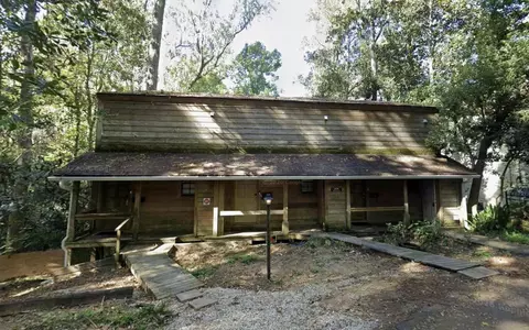 304 Vantage Point Lane Apt 46 47 48 Ln #46, 47, 48, Tallahassee, FL 32301
