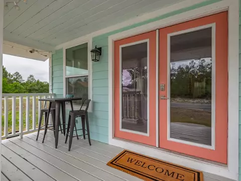 Exterior - 1605 Sandpiper Dr, Carrabelle, FL 32322 photo 6 of 7