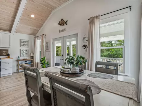 Dining - 1605 Sandpiper Dr, Carrabelle, FL 32322 photo 1 of 2