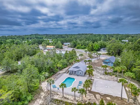 View/Area - 1605 Sandpiper Dr, Carrabelle, FL 32322 photo 1 of 7