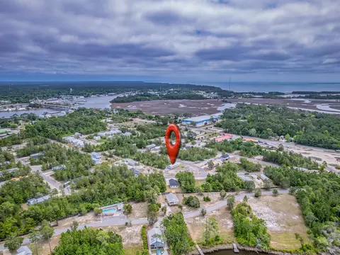 View/Area - 1605 Sandpiper Dr, Carrabelle, FL 32322 photo 6 of 7