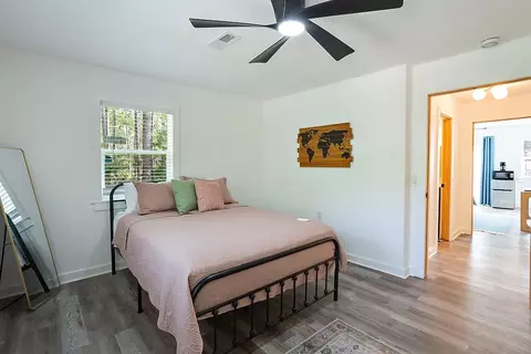 Bedroom - 216 Levy Bay Rd, Panacea, FL 32346 photo 9 of 11