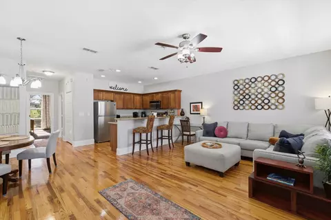 415 St Francis St #135, Tallahassee, FL 32301