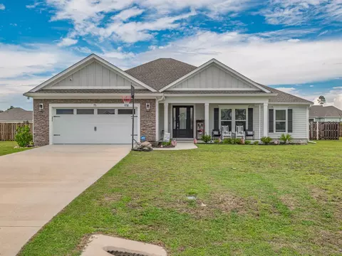 75 Shelby Dr, Crawfordville, FL 32327