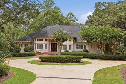 307 Rosehill Dr, Tallahassee, FL 32312