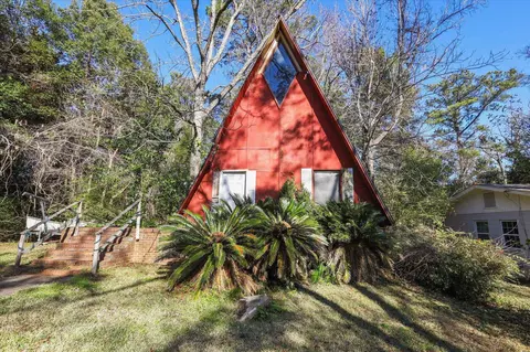3418 Miami Dr, Tallahassee, FL 32311