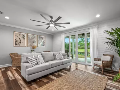 Living - 716 Eagles Way, Carrabelle, FL 32322 photo 1 of 4