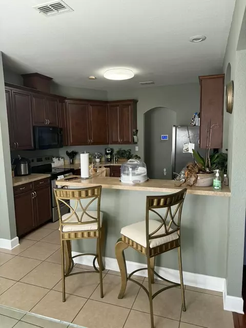 Kitchen - 139 Eugene Lamb Rd, Midway, FL 32343 photo 3 of 3