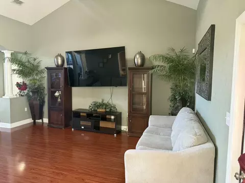 Living - 139 Eugene Lamb Rd, Midway, FL 32343 photo 2 of 2