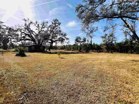 Exterior - 1991 Cairo Parker Rd, Perry, FL 32347 photo 11 of 13