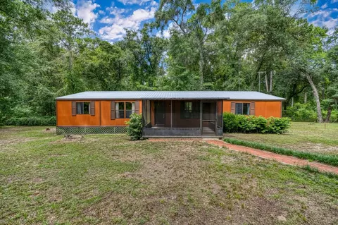 1628 Silver Lake Rd, Tallahassee, FL 32310