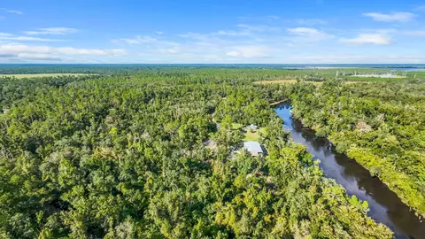 296 NE Haven Dr, Lee, FL 32059 photo 6