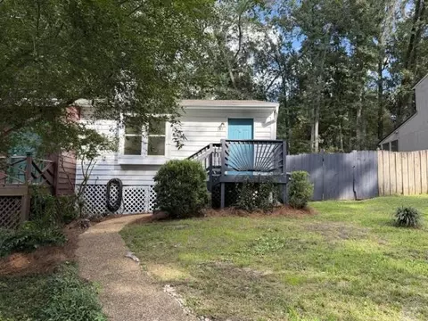 155 Parkbrook Cir, Tallahassee, FL 32301