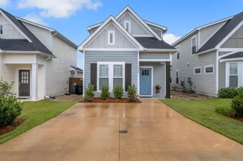 3609 Meadow Vista Ln, Tallahassee, FL 32308