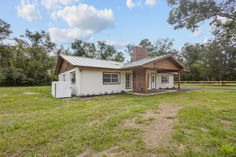 Exterior - 1850 Dice Rd, Perry, FL 32348 photo 3 of 8