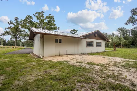 Exterior - 1850 Dice Rd, Perry, FL 32348 photo 6 of 8
