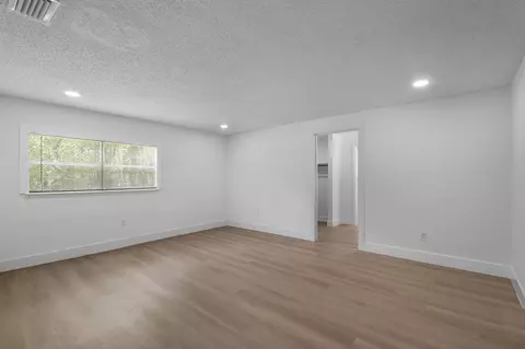 Bedroom - 1850 Dice Rd, Perry, FL 32348 photo 3 of 11