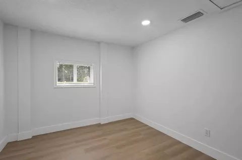 Bedroom - 1850 Dice Rd, Perry, FL 32348 photo 9 of 11