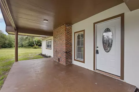 Exterior - 1850 Dice Rd, Perry, FL 32348 photo 4 of 8