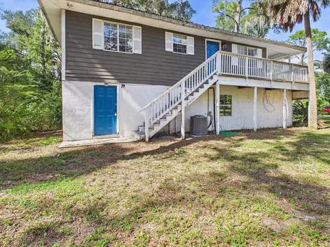 Exterior - 117 Davis Dr, Perry, FL 32348 photo 6 of 10