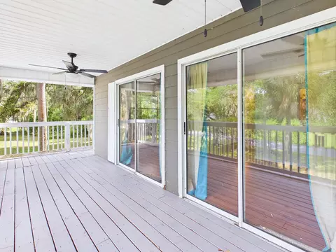 Exterior - 117 Davis Dr, Perry, FL 32348 photo 8 of 10