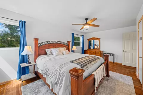 Bedroom - 107 Pine Tree Rd, Perry, FL 32348 photo 2 of 8