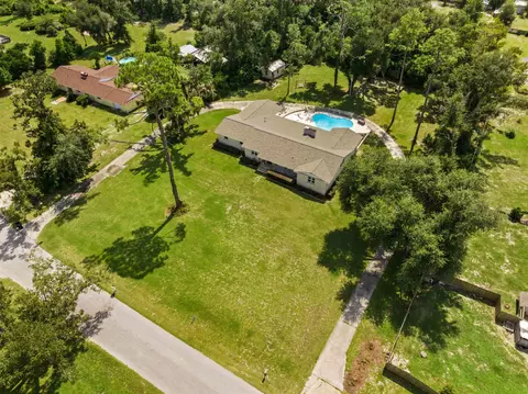 View/Area - 107 Pine Tree Rd, Perry, FL 32348 photo 5 of 6