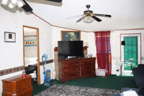 5642 Puddles Ln, Bascom, FL 32423 photo 6