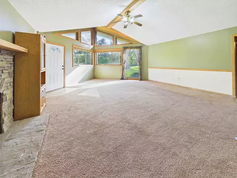 Living - 3595 Azalea Dr, Perry, FL 32348 photo 1 of 5