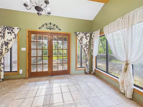 Entry Way - 3595 Azalea Dr, Perry, FL 32348 photo 3 of 5