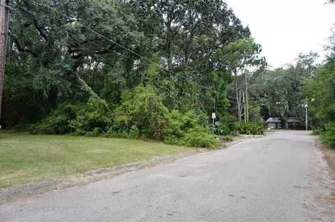 Nnn Majestic Avenue, Tallahassee, FL 32304