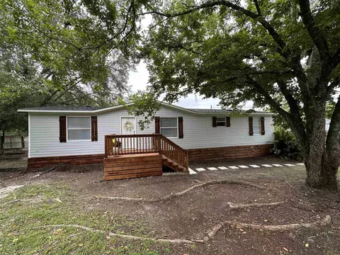 15 Will Rd, Crawfordville, FL 32327