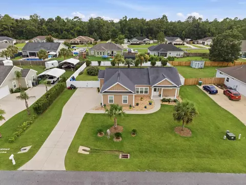 35 Evening Star Dr, Crawfordville, FL 32327