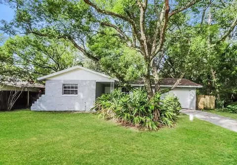 6911 Allview Dr, Tampa, FL 33637