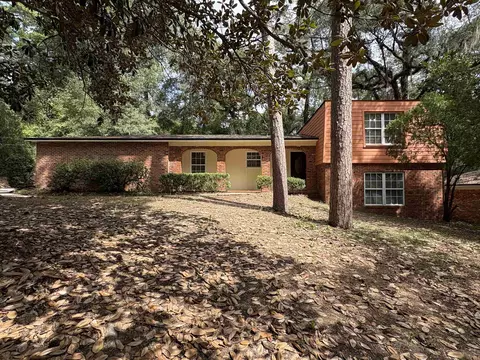 1919 Nanticoke Cir, Tallahassee, FL 32303
