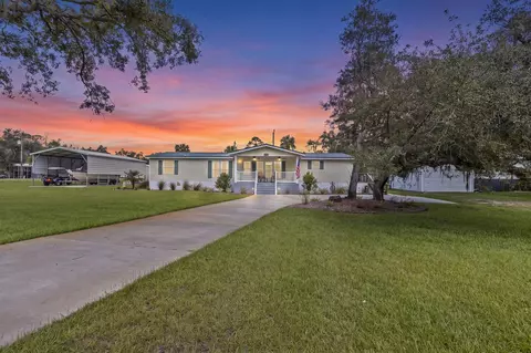 1201 NE Central Ave, Steinhatchee, FL 32359