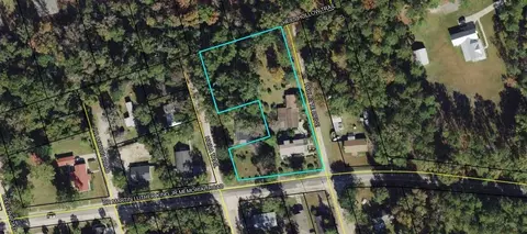 8 Paulette Dr, Crawfordville, FL 32327