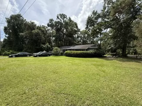 5701 Charles Samuel Dr, Tallahassee, FL 32309