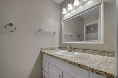 Bath - 3229 Mound Dr, Tallahassee, FL 32309 photo 1 of 2