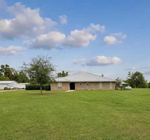 10418 W State Route 20, Clarksville, FL 32430
