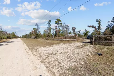 15752 Shell Dr, Perry, FL 32348 photo 12