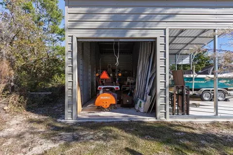 15752 Shell Dr, Perry, FL 32348 photo 4