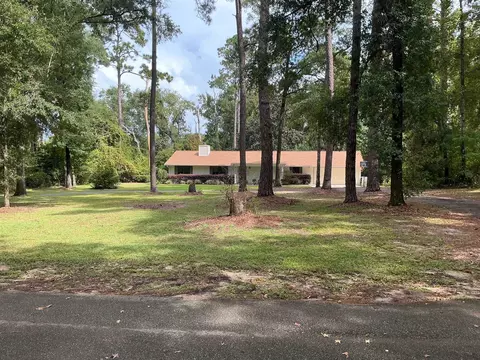 2435 Augustine Ct, Tallahassee, FL 32317