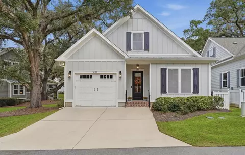 243 Camellia Oaks Ave, Tallahassee, FL 32317