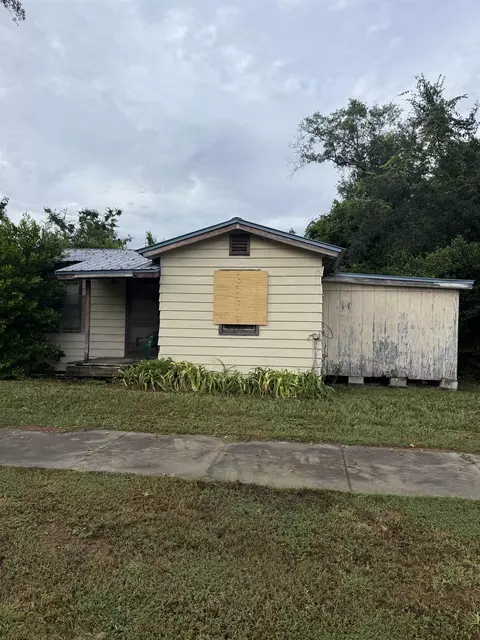 22360 NE Chester St, Hosford, FL 32334