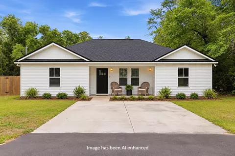 17 Duane Dr, Crawfordville, FL 32327
