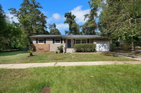 1884 Pepper Hill Ct, Tallahassee, FL 32304